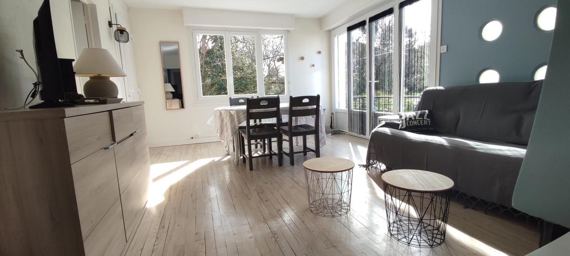 Idealement Situe, Tout A Pied, 60M2 Saint-Georges-de-Didonne Luaran gambar